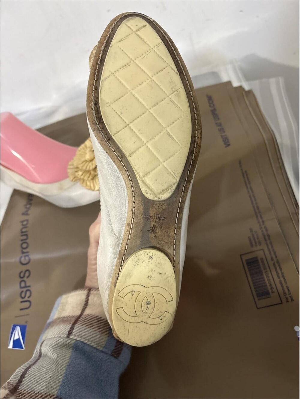 Chanel Lamskin Ballet Interlocking CC Logo Cork‎ Toe Flats 39 Beautiful - Picture 10 of 12